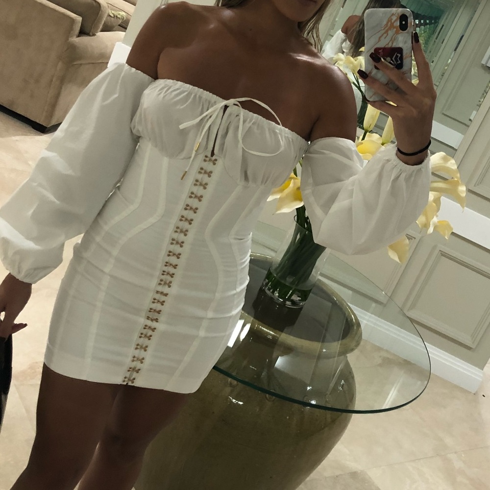 Dress - Picture 3 of 3
